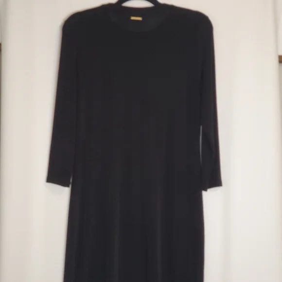 Michael Kors Size S, Black slinky soft knit 3/4 sl dress w/gold grommet trim - Picture 6 of 9